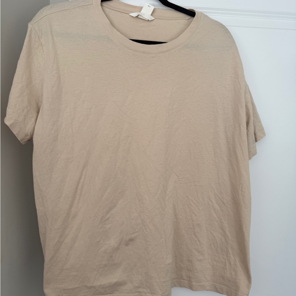 Basic T-Shirt